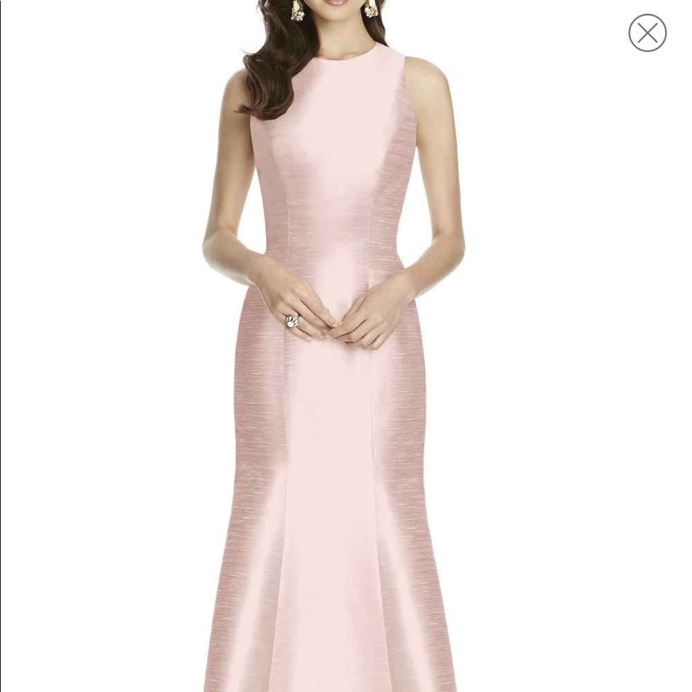 Pink dress